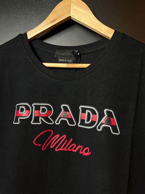 prada camiseta